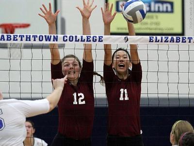 Garnet Sweeps Mules to Retain Hold on First Place