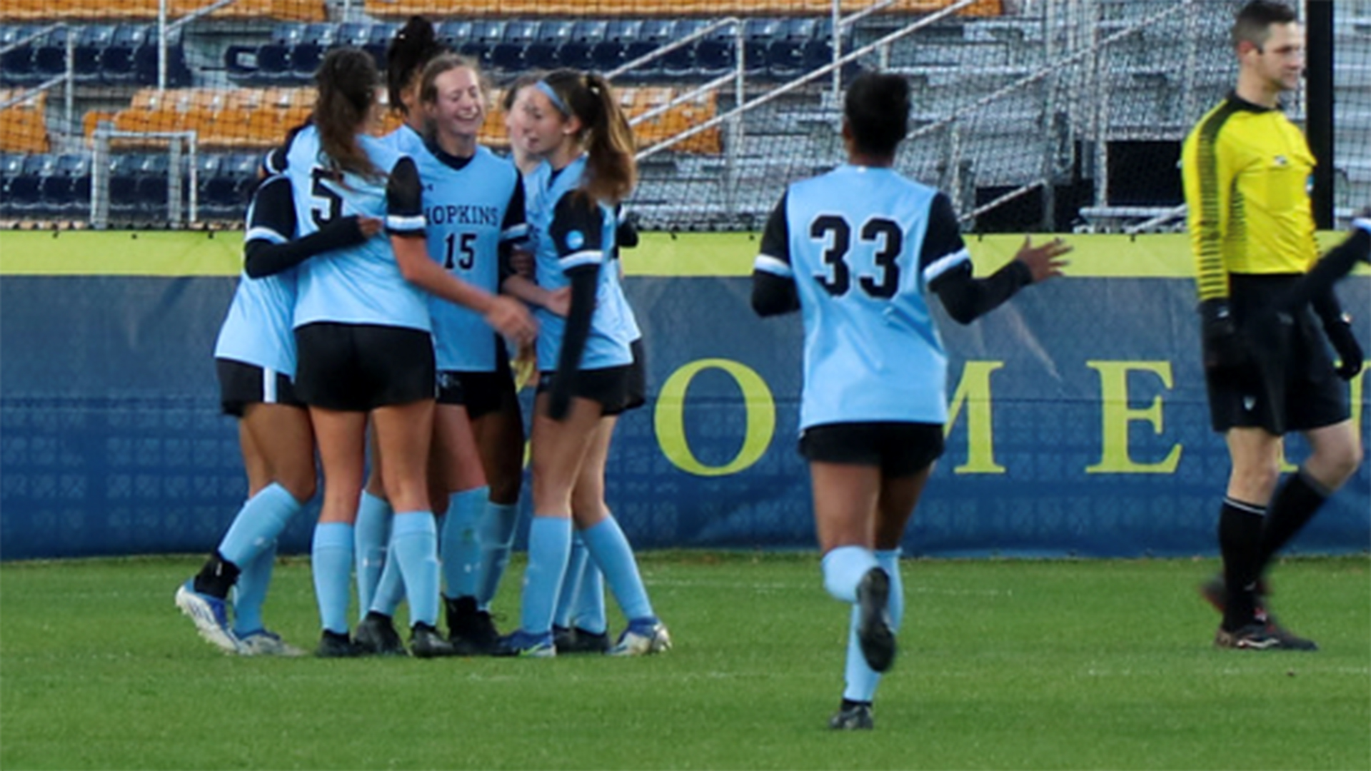 Hopkins Downs Trinity (Conn.), Moves on to Sweet 16